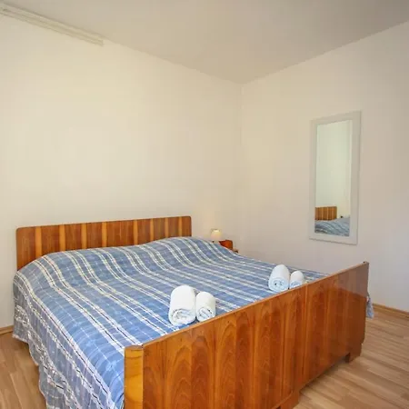Cute Little For 2 Persons Near The Center, 289 Appartement *